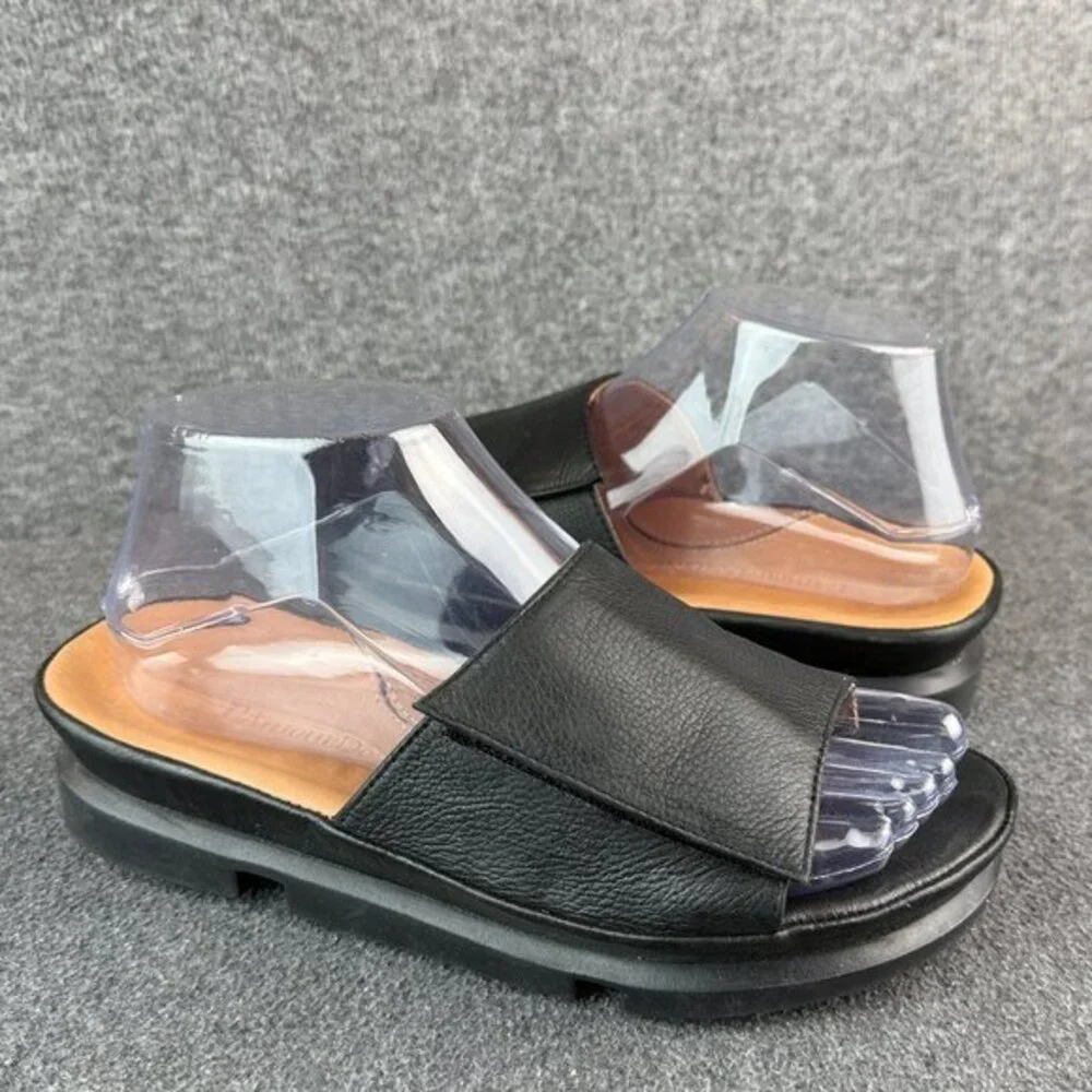 L’Amour Des Pieds Vester Black Leather Slide‎ Sandals Women’s 8M